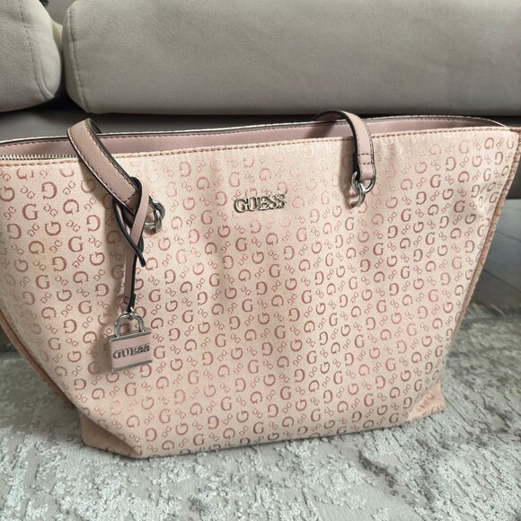 GUESS TOTE BAG NEW USED ONLY ONE USED - Picture 1 of 7
